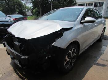  Salvage Kia Forte